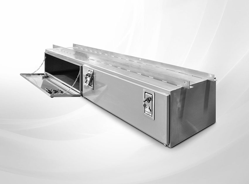 Industrijski dijelovi od nehrđajućeg čelika.